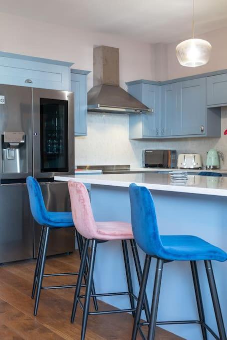 Stylish Beachfront Bolthole With Stunning Sea Views And Luxury Touches Herne Bay Exterior photo